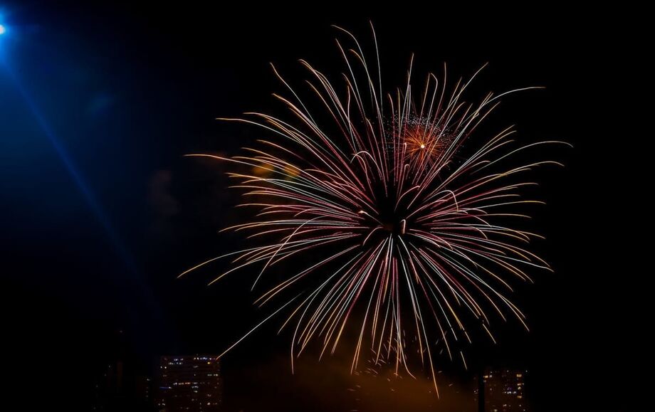 Com queima de fogos por 15 minutos e show nacional, Cruzeiro do Sul alinha últimos preparativos para festa de Réveillon